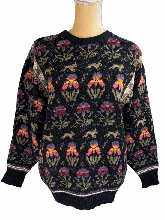 Vintage Sweaters - Vintage Floral Bunny Pattern Crewneck Sweater Medium